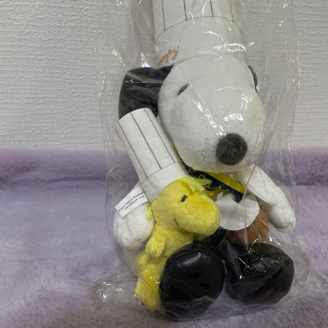 激レア　新品　2012年　スヌーピー　帝国ホテル　ぬいぐるみ
