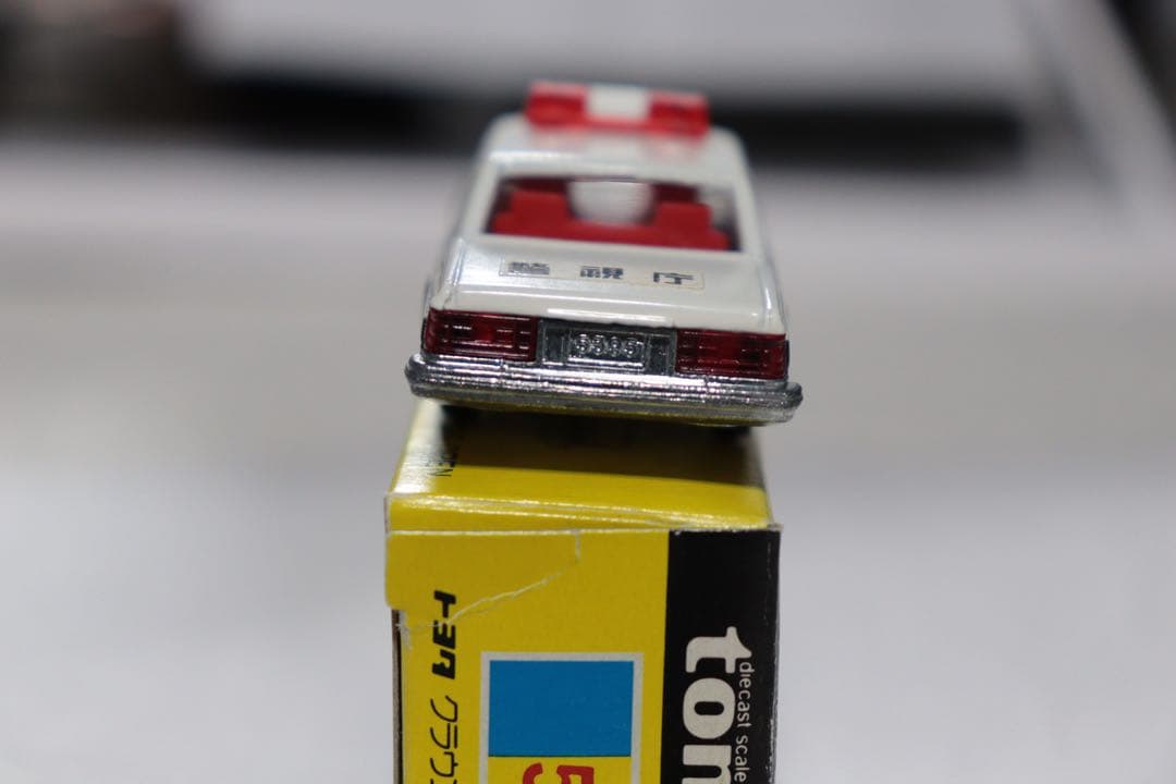 日本製　トミカ　国産　トヨタ　クラウン　パトロールカー　55