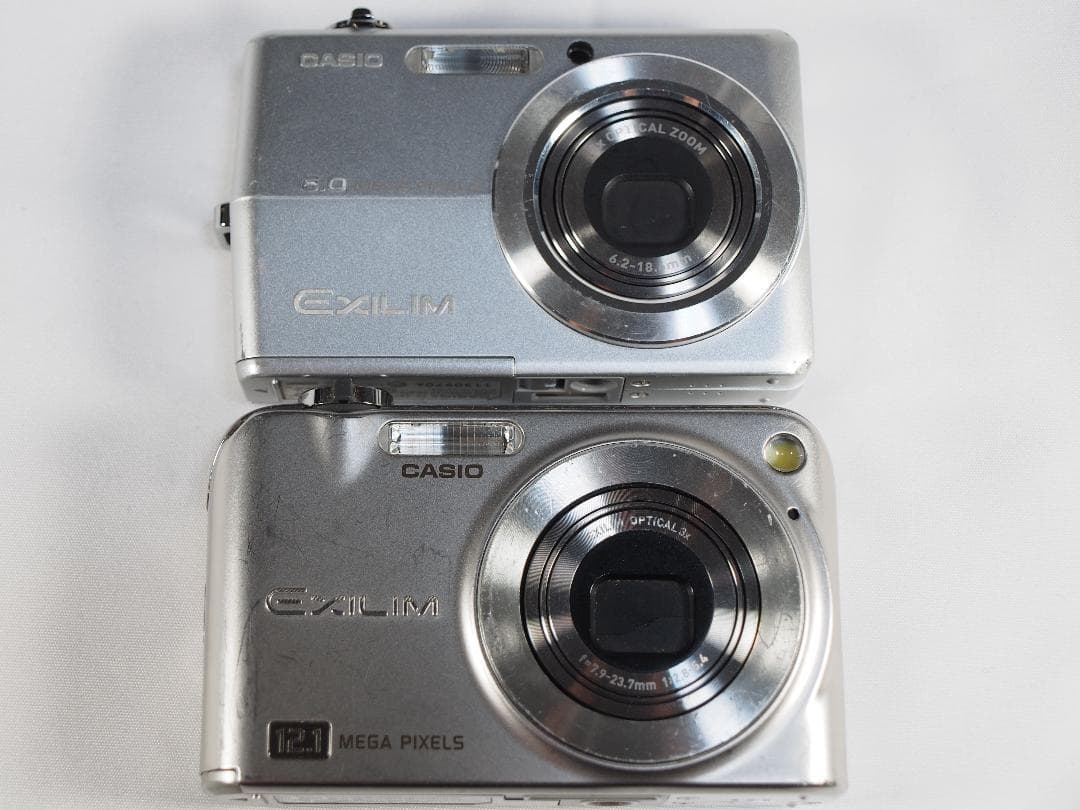 CASIO EXILIM EX-Z600 ・ EX-Z1200【２台セット】