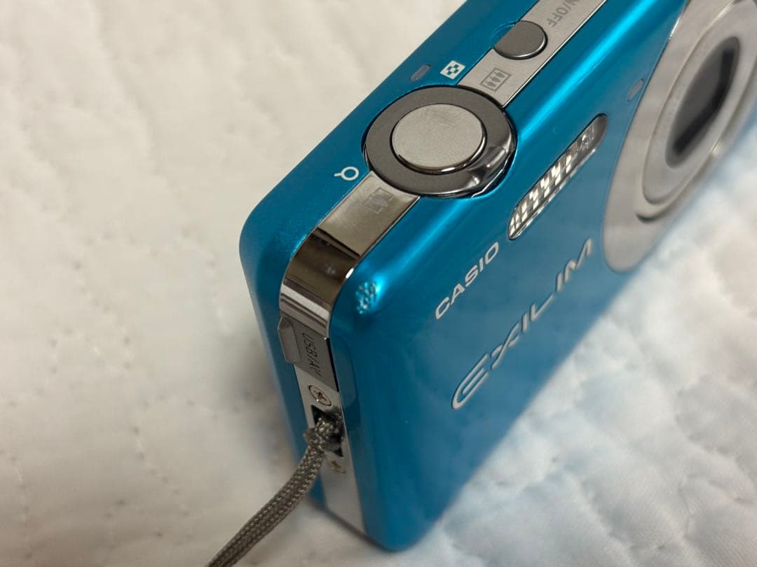 CASIO Exilim 青色 コンパクトデジタルカメラ