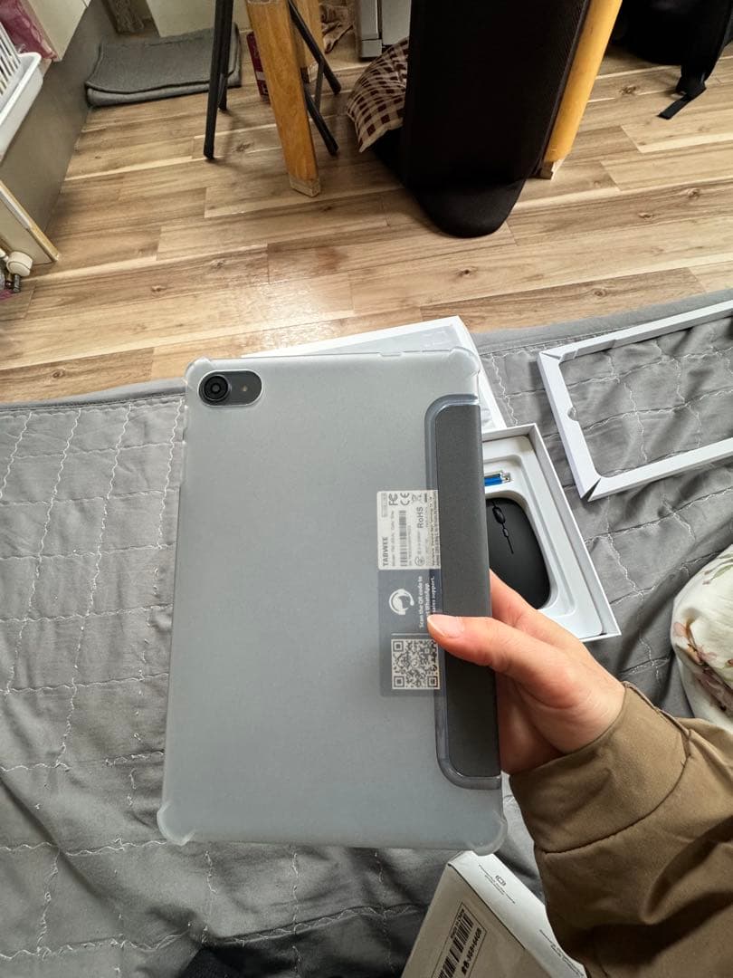 REDMI A5 , タブレット TABWEE T80 本体と付属品