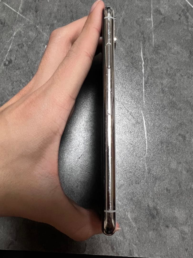 Apple iPhone X シルバー 64GB 動作確認済み 値段交渉有