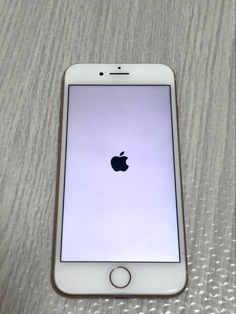 iPhone8 ピンクゴールド