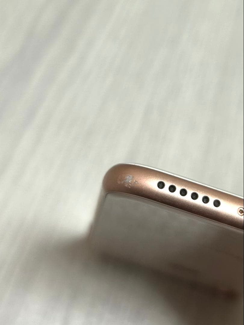 iPhone8 ピンクゴールド