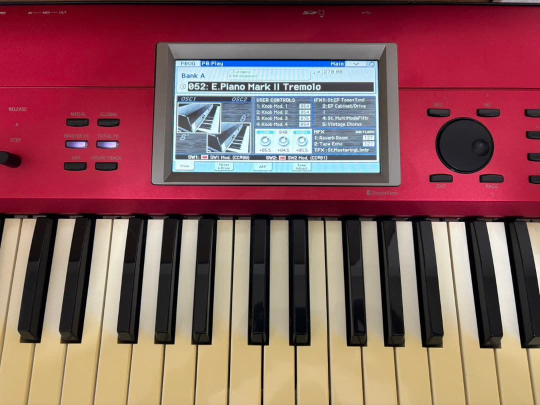 Korg Krome 61 RED 50周年記念限定モデル シンセサイザー