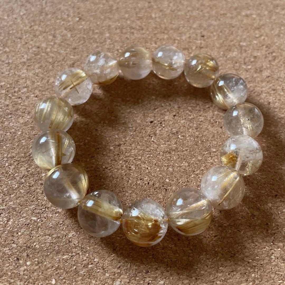 【ブラジル産/高品質】ゴールドタイチンルチルクォーツ 約13.5㎜ 16.5㎝