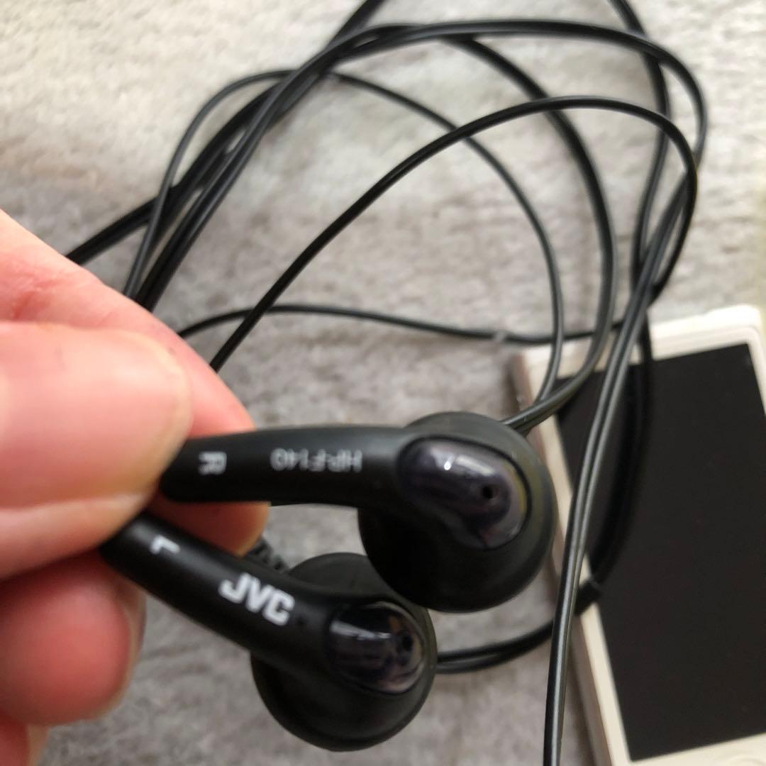 Apple iPod nano 16GB シルバー
