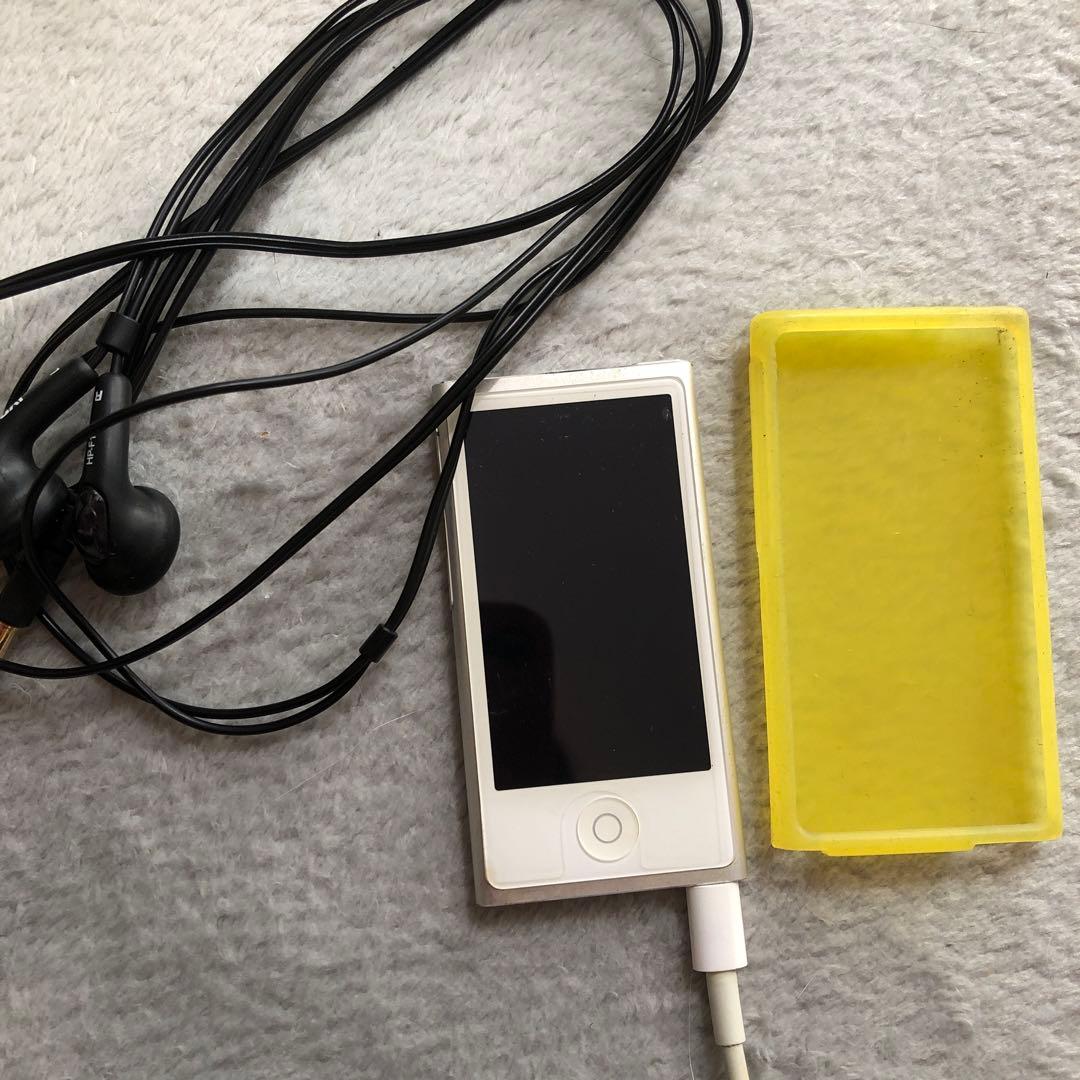 Apple iPod nano 16GB シルバー