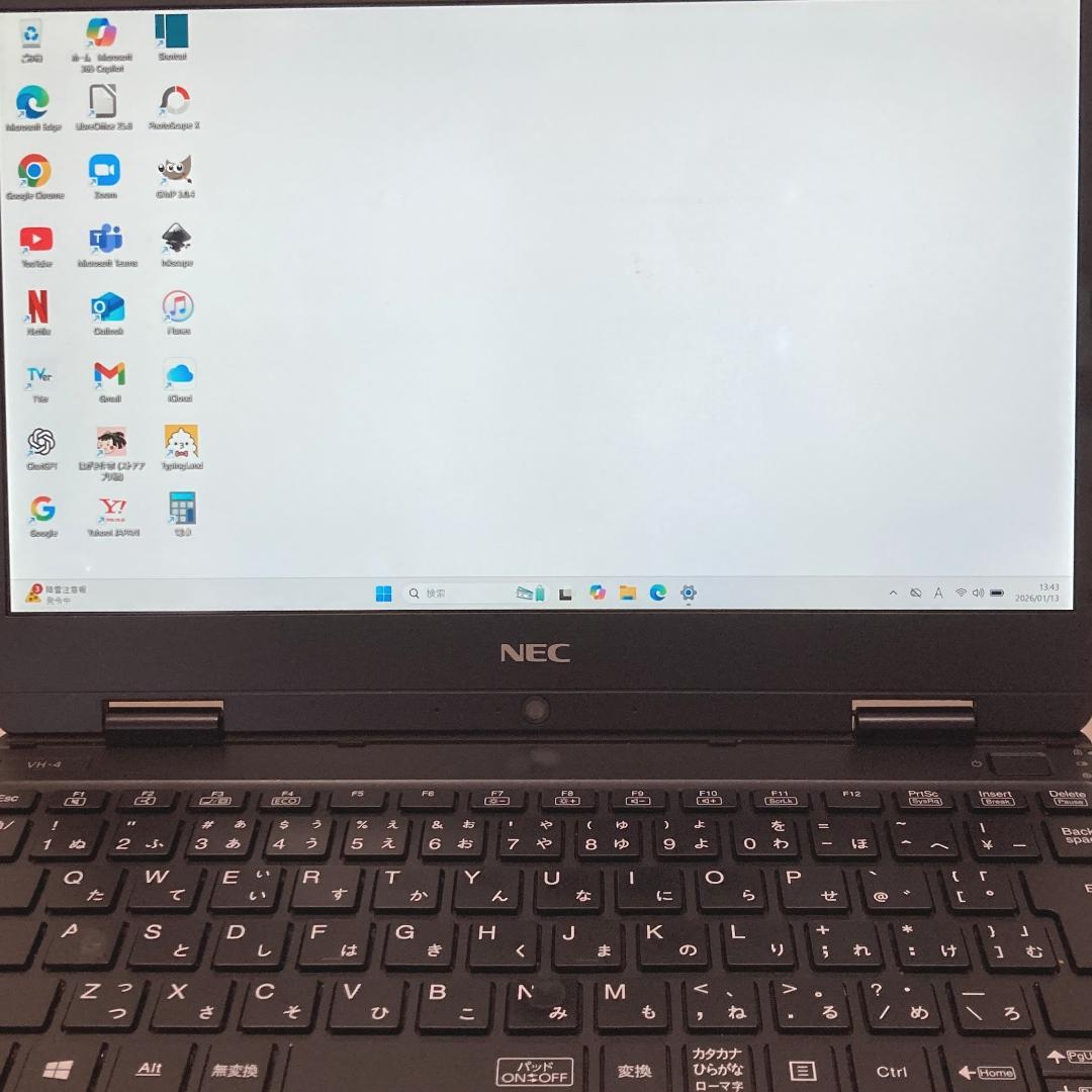 初心者✨快適・カメラ付・薄型・超軽量✨黒✨すぐ使えるノートパソコン◇D456-2