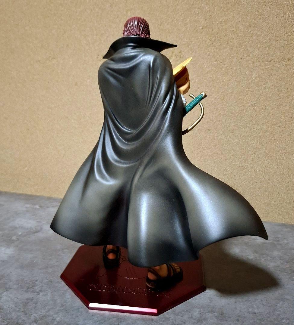 ONE PIECE ワンピース シャンクス ベックマン レイリー フィギュア