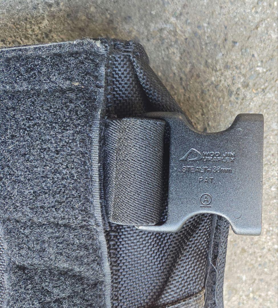 BLACKHAWK レッグホルスター　特殊部隊　アメリカ軍 初期アフ