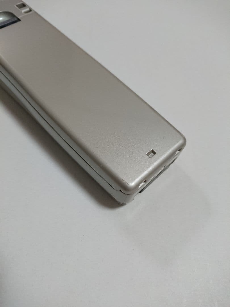 【平成レトロ】ドコモガラケー ドコモP101 シャンパンゴールド 予備パーツ付き