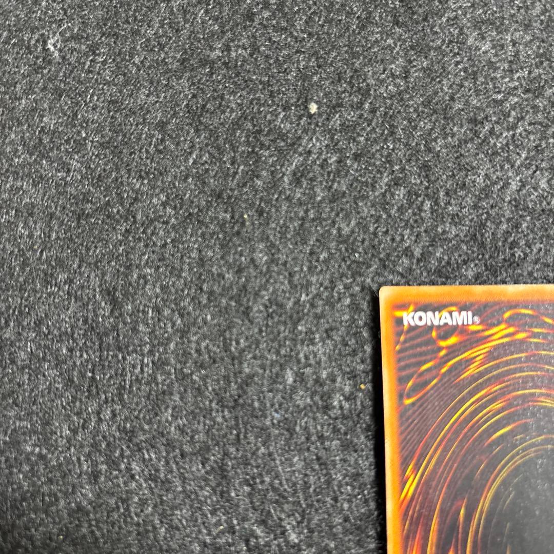 【極美品】遊戯王　レリーフ　混沌の黒魔術師　厳選品　一軍コレクション