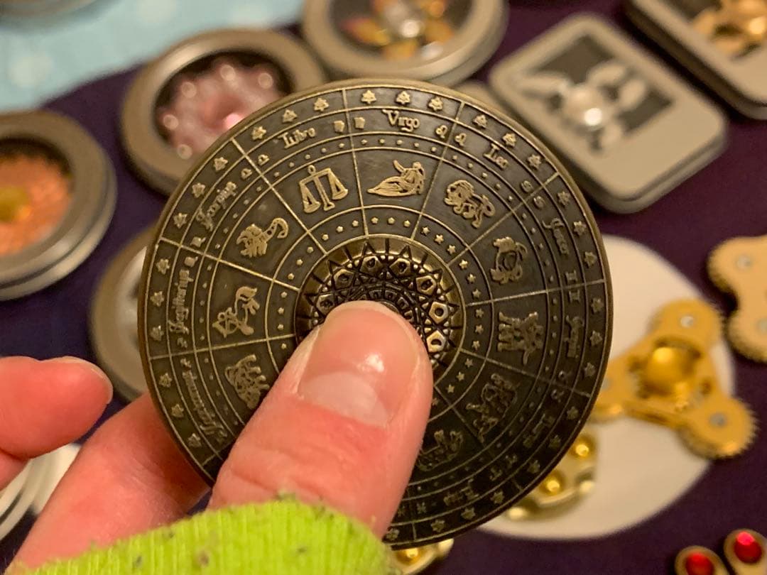 ハンドスピナー　大量