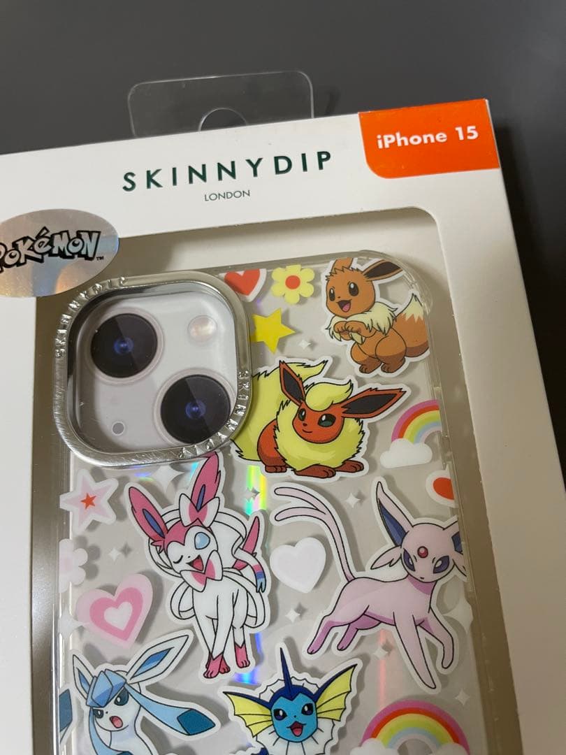 SKINNYDIP ポケモン イーブイ進化系iPhone 15 ケース