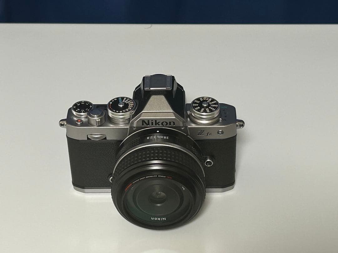 デジタルカメラ Nikon Z fc 28/2.8 SE Kit