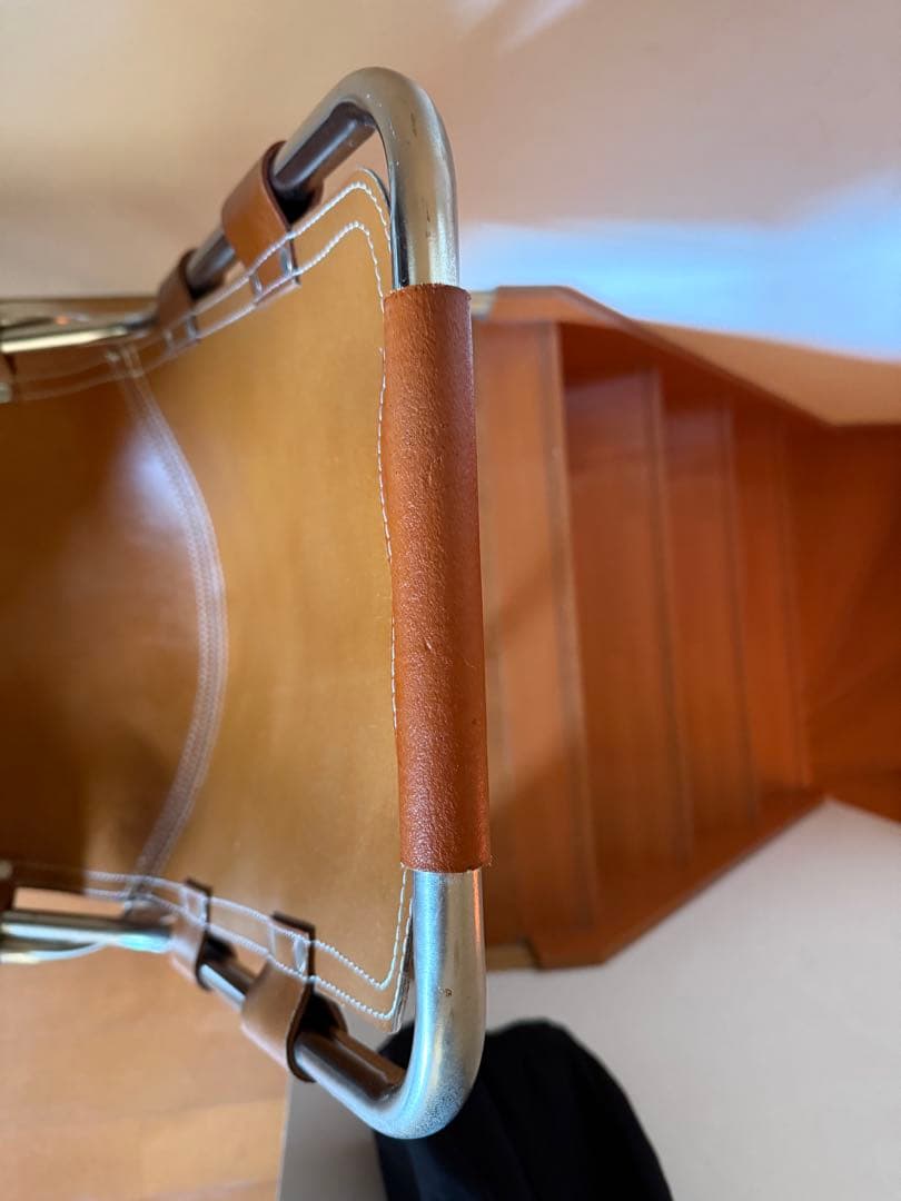 シャルロットペリアン(リプロダクト)レザーチェア