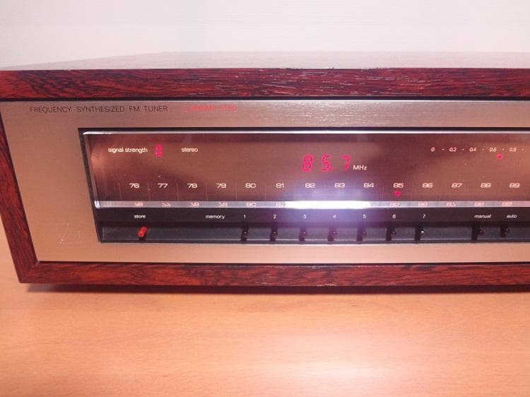 LUXMAN 5T50 デジタル方式 FMステレオチューナー 1977年製
