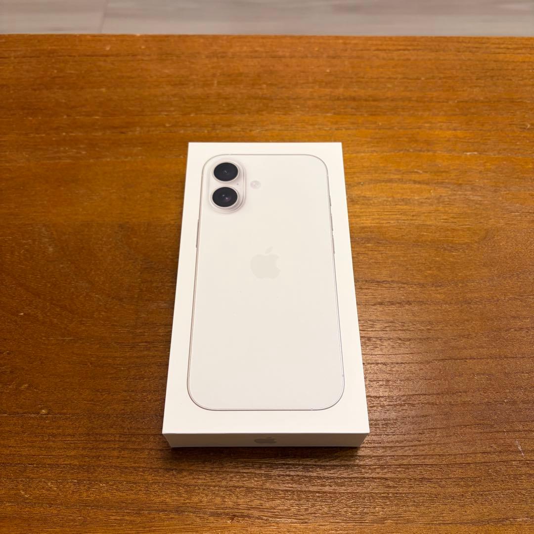 【新品未開封】iPhone17 ホワイト 256GB