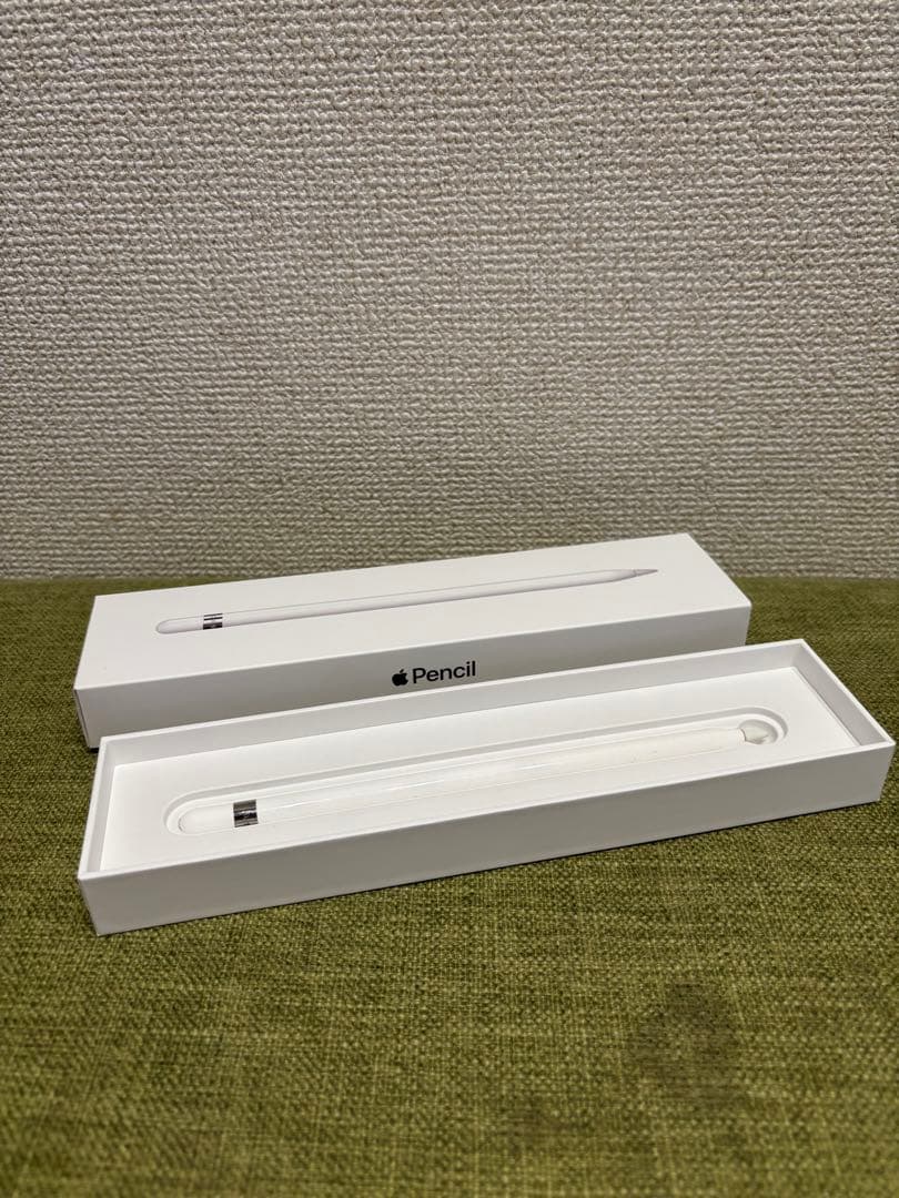 ● Apple pencil 第一世代 ホワイト