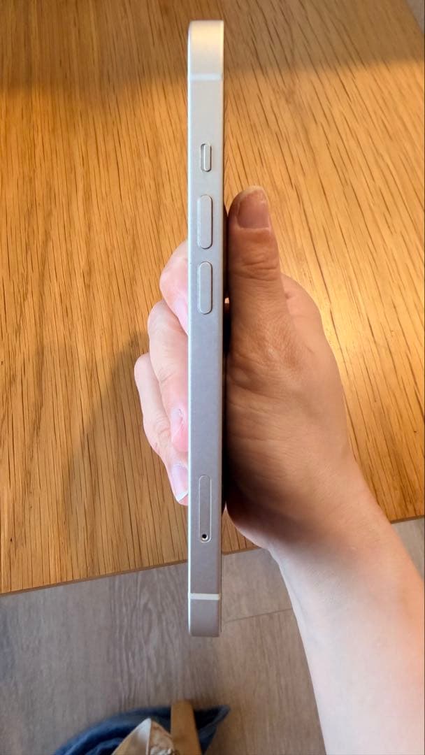 iPhone14 256GB 本体 ホワイト スマホカバー・ガラスフィルム付き