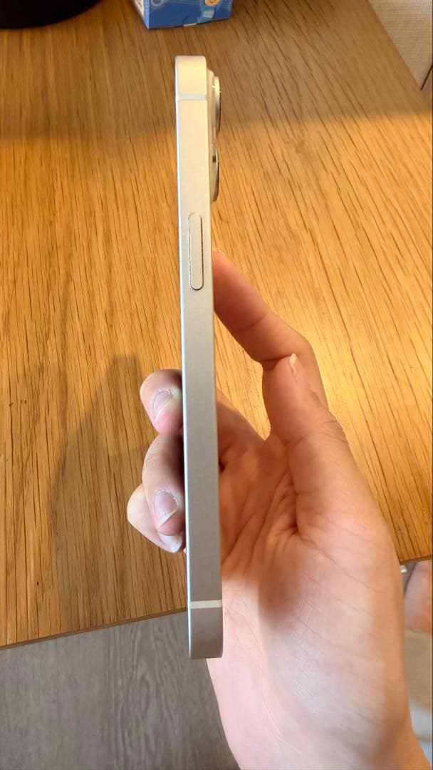 iPhone14 256GB 本体 ホワイト スマホカバー・ガラスフィルム付き