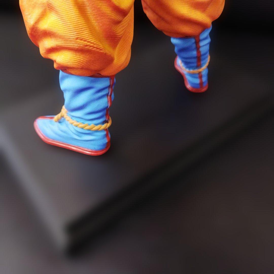 【0303D】超スーパーサイヤ人３　ゴッド スーパーサイヤ人 孫悟空 フィギュア