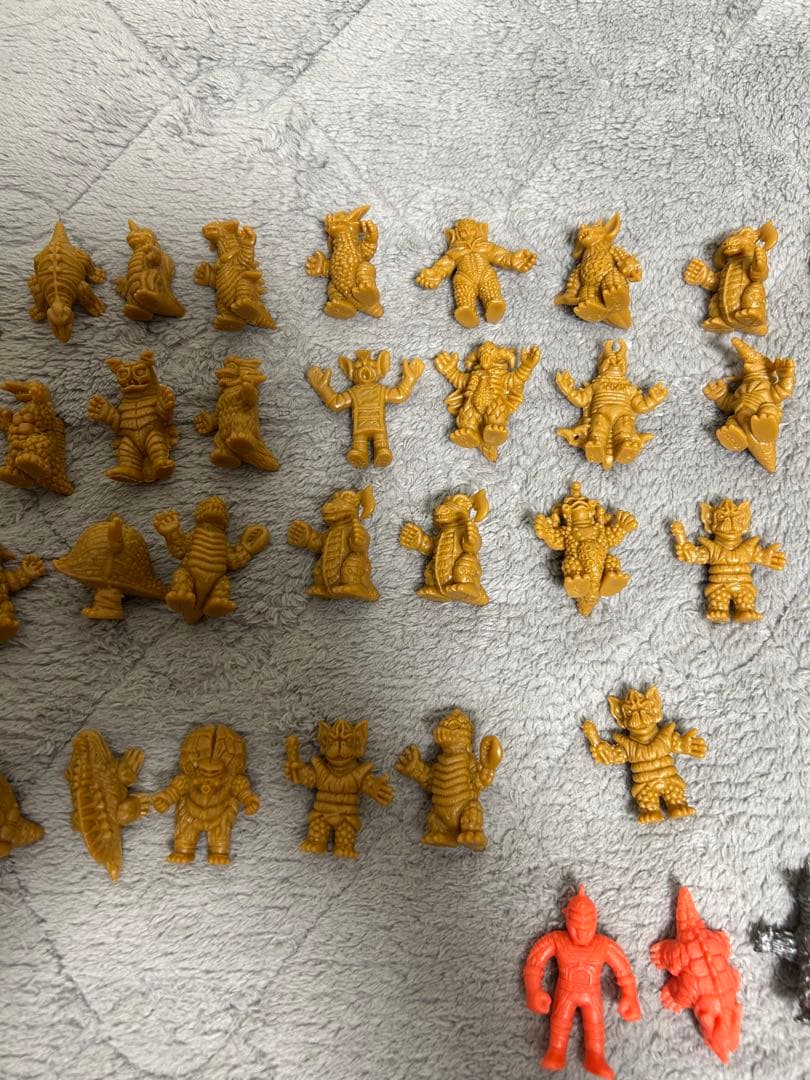 【最終値下げ】アンティッQ 懐獣大集結　各種 ニセウルトラセブン(赤色)含む