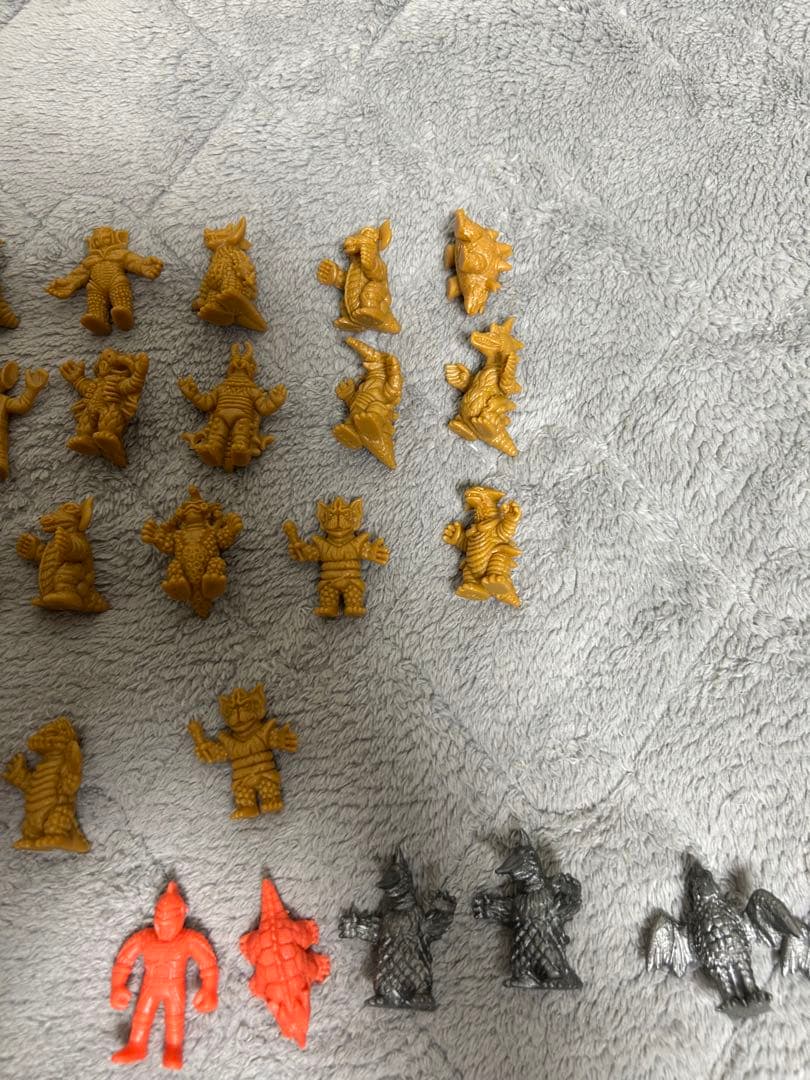 【最終値下げ】アンティッQ 懐獣大集結　各種 ニセウルトラセブン(赤色)含む