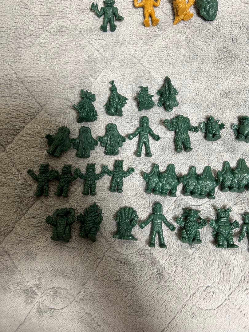 【最終値下げ】アンティッQ 懐獣大集結　各種 ニセウルトラセブン(赤色)含む