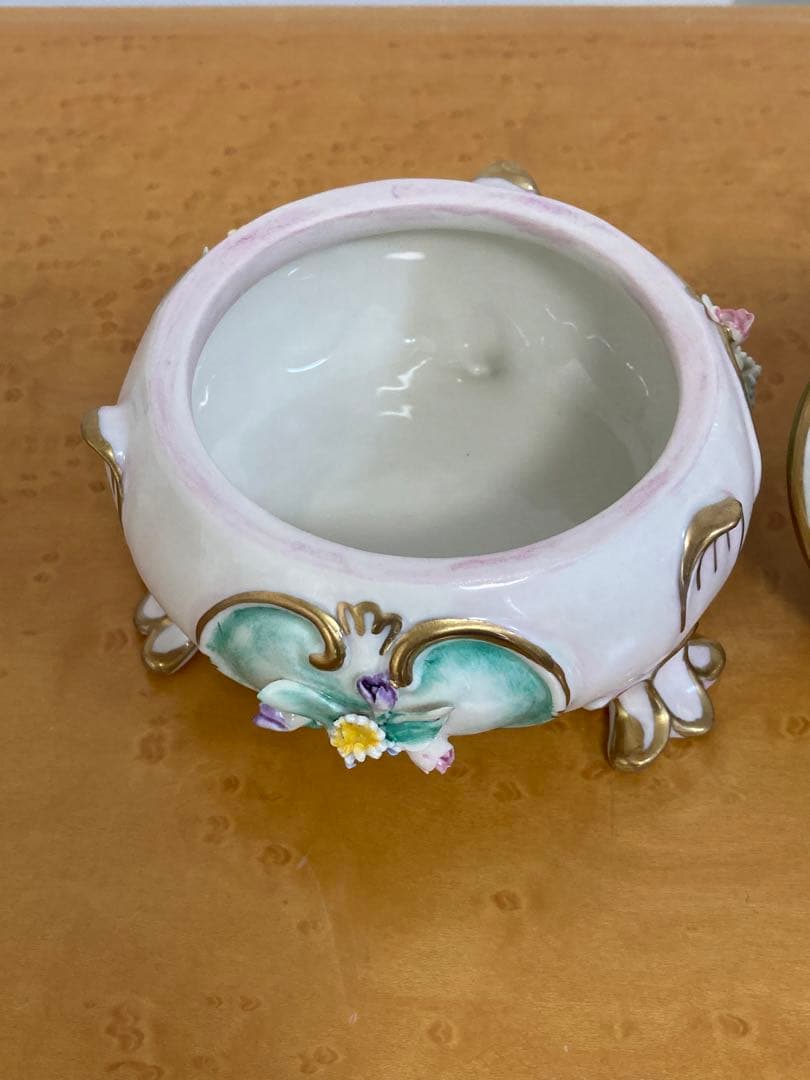 PORCELLANE  VILLARI  ヴィラリ　イタリア製　天使の置物