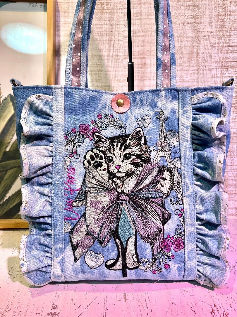 え*︎様 ライトブルーWデニム♡刺繍の肩掛けバッグ♡デニムフリルバッグ♡猫ちゃん