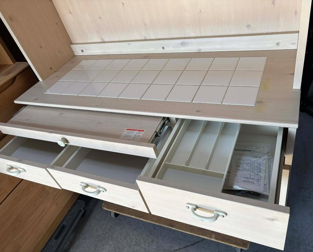 ★マシュ♡まりも★ 国産 ユーアイ製 キッチンボード食器棚Used