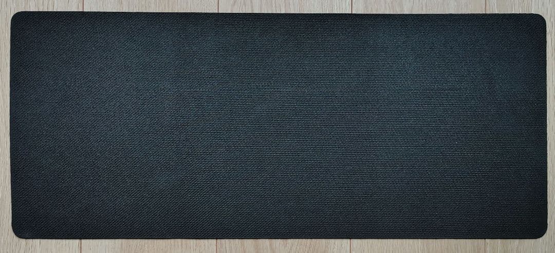 遊戯王 公式 プレイマット マジシャン・オブ・ブラックカオス 開封済