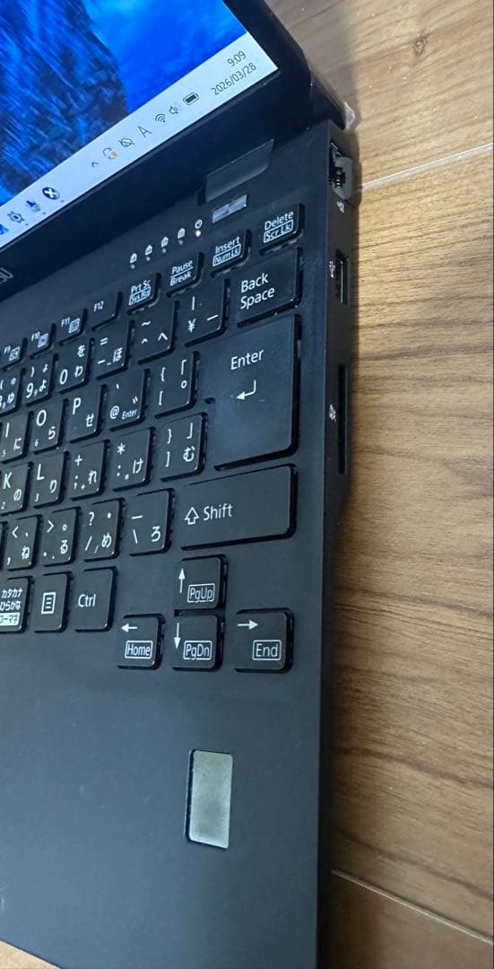 準美品 U9311/F 第11世代 i7 32GB 512GBタッチパネルW11