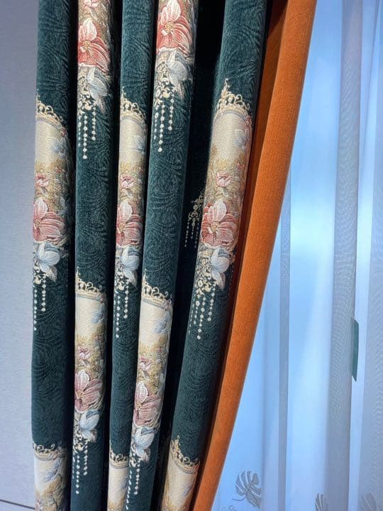 分厚い生地　カーテン　ドレープカーテン　上品　欧式