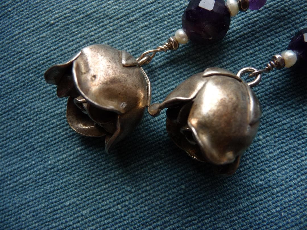 総重量28g　カレンシルバー　花　パーツ　銀素材　ジャンク扱いでお願いします