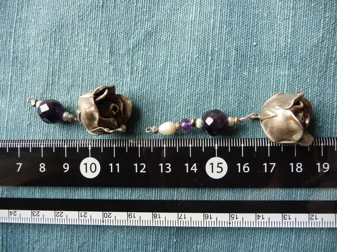 総重量28g　カレンシルバー　花　パーツ　銀素材　ジャンク扱いでお願いします