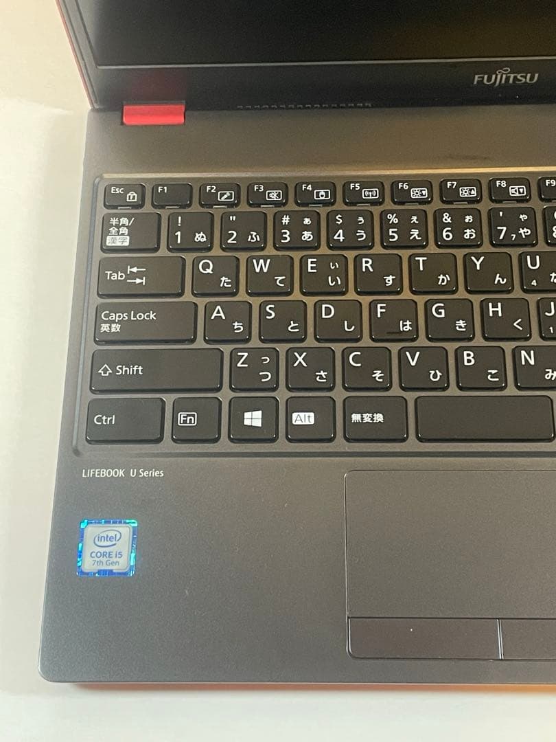 【超軽量】LIFEBOOK◇レッド◇SSD◇カメラ付◇ChatGPT搭載◇