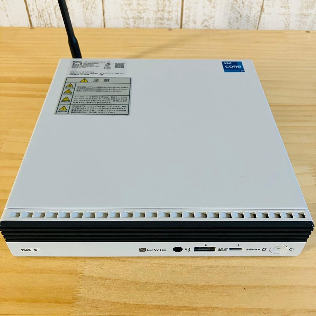 第11世代 i7-11700T 16GB NVMe 512GB 国産 小型高性能