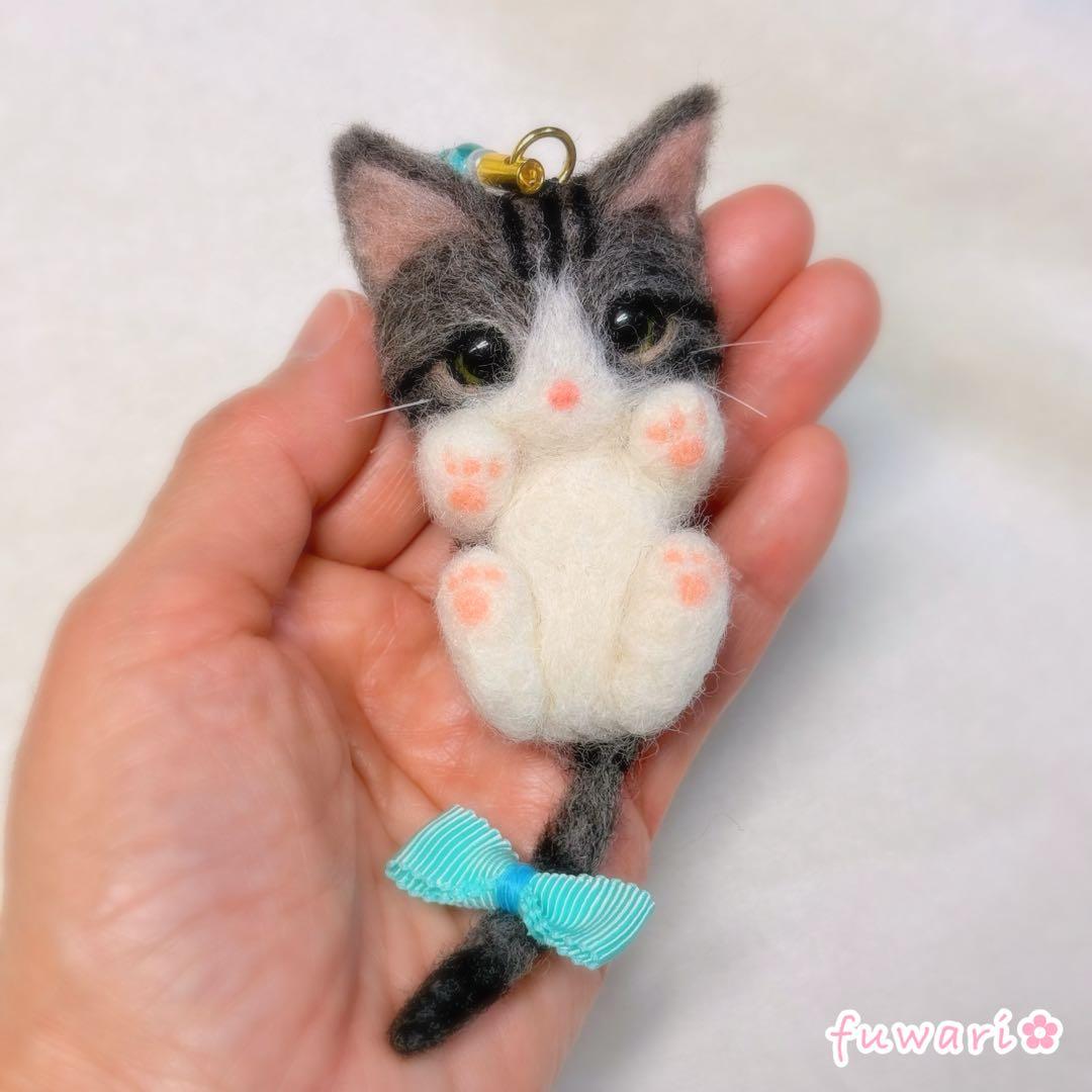 【リクエスト品(1)】羊毛フェルト 白猫　ころんと甘えんぼ♡キジ白ちゃんセット