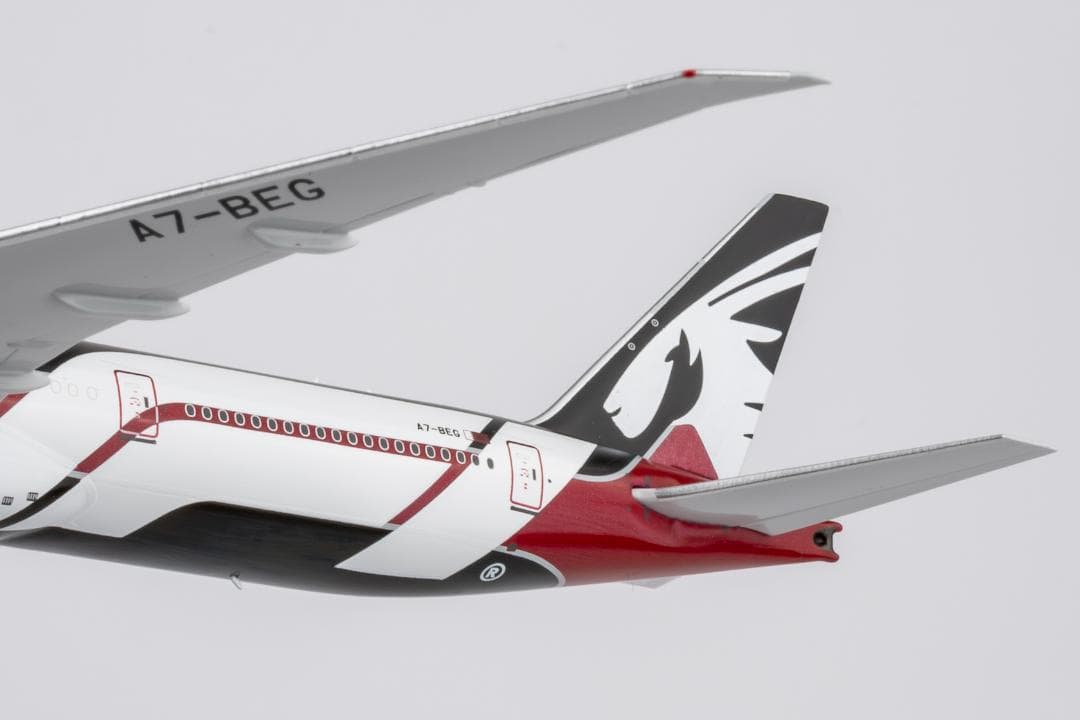 カタール航空 777-300ER A7-BEG 1/400
