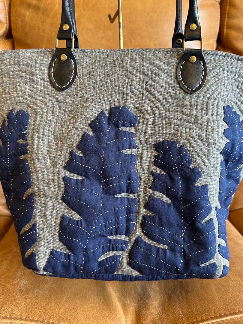 ハンドメイド　パッチワーク　キルトバッグ