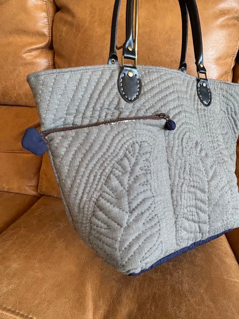 ハンドメイド　パッチワーク　キルトバッグ