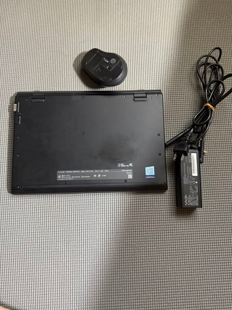 VAIO VJPJ11C12N シルバー メモリ8G/12.5インチ(中古です)