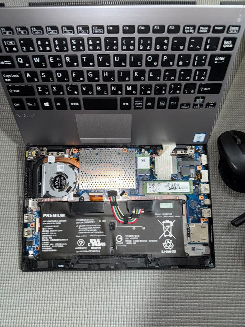 VAIO VJPJ11C12N シルバー メモリ8G/12.5インチ(中古です)