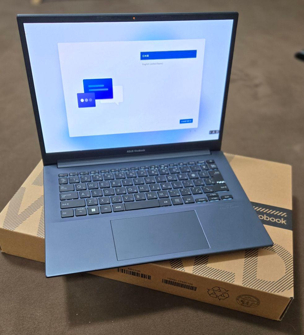 美品　ASUS Vivobook Pro 14 OLED M3401A