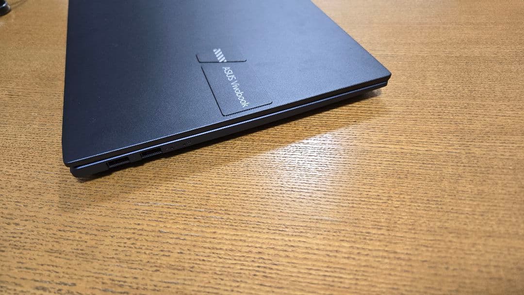 美品　ASUS Vivobook Pro 14 OLED M3401A