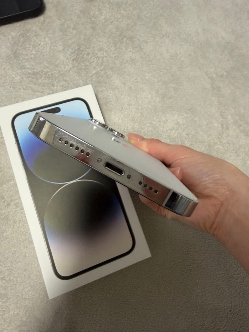 スマートフォン本体 iPhone14promax 256GB