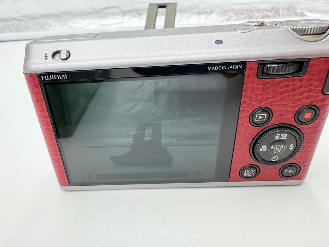 【美品】 富士フィルム FUJIFILM XF1 コンパクトデジタルカメラ